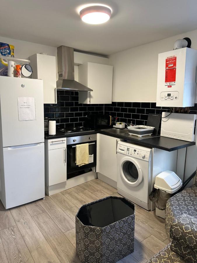 Beautiful Hoe Street First Floor One Bedroom Apartment B Walthamstow Londyn Zewnętrze zdjęcie