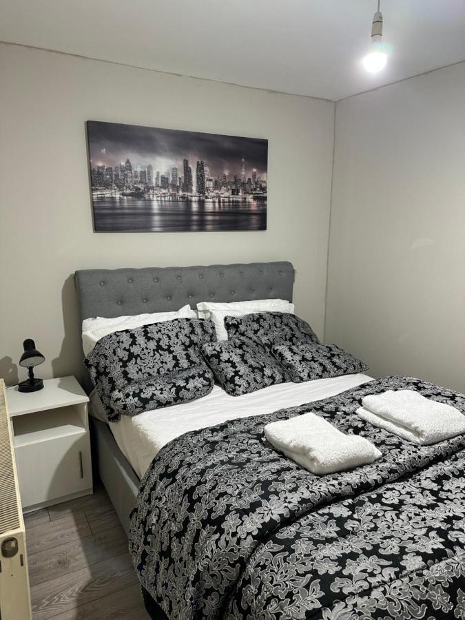 Beautiful Hoe Street First Floor One Bedroom Apartment B Walthamstow Londyn Zewnętrze zdjęcie